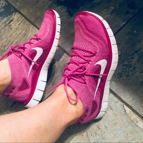 Nike Shoes - 💗✔️Nike Free Flyknit + 5.0 ✔️💗
